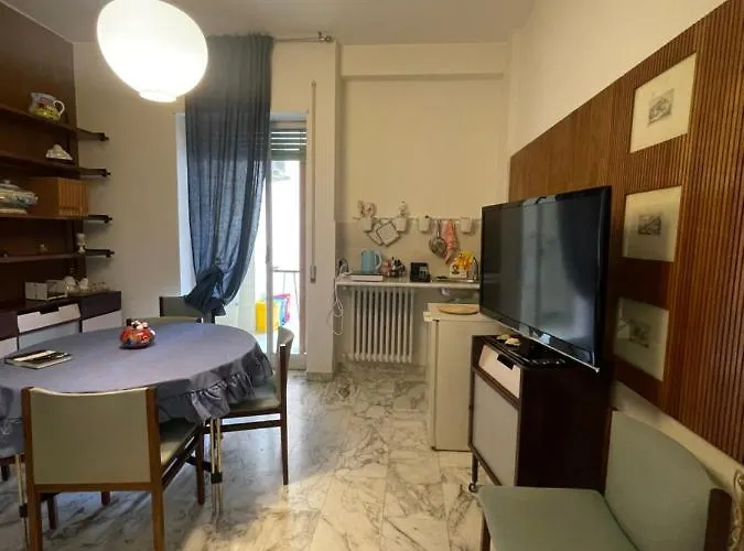 Lt Sax Apartment